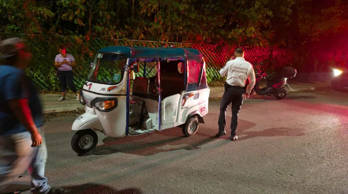 Hombre es atropellado por salvar a su perro en Playa del Carmen