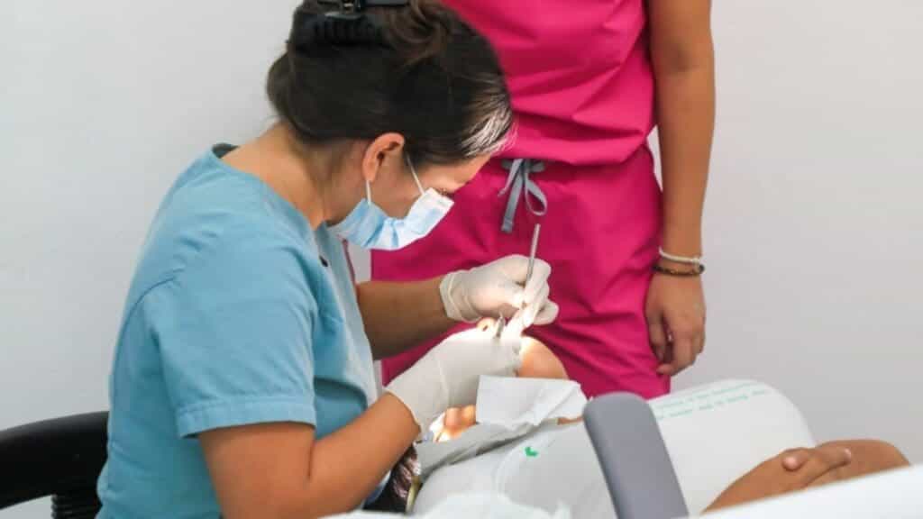 Aprovecha las especialidades médicas en CAPS