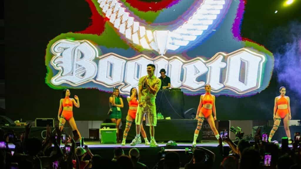 Más de 20 mil playenses y turistas bailan a ritmo de reguetón, punta y soca en el “Carnaval del Pueblo” Playa del Carmen 2025