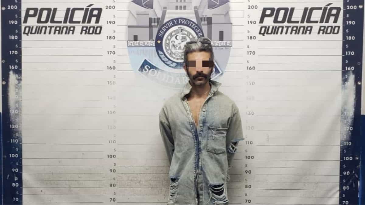 Policías de Solidaridad recuperan auto robado y detienen al presunto ladrón