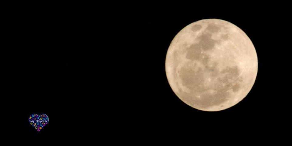 Hoy aparecerá la última súper luna en 20 años.