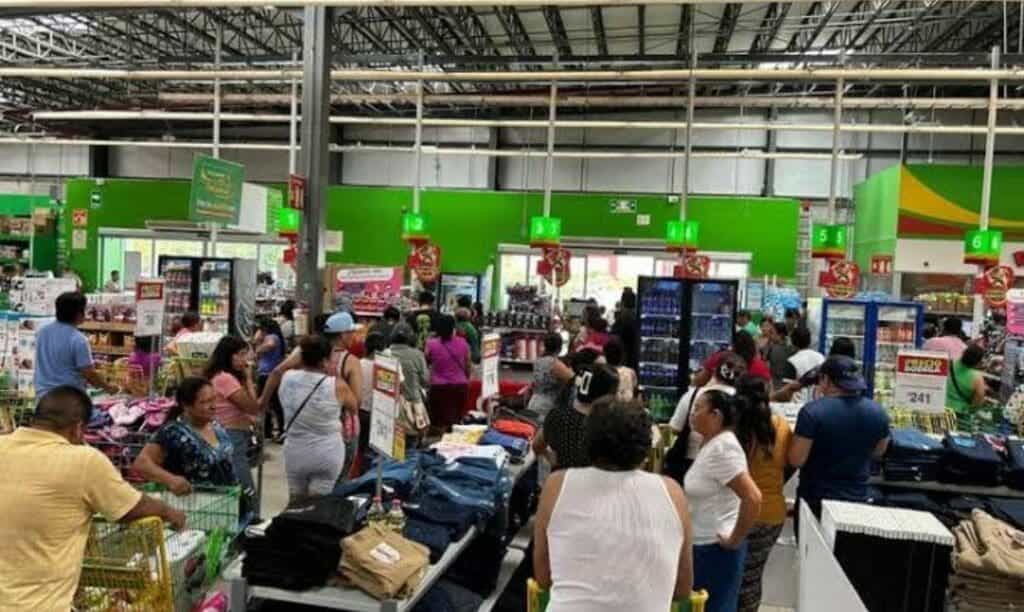 Abasto de productos está garantizado en Playa del Carmen durante esta contingencia por “Beryl”