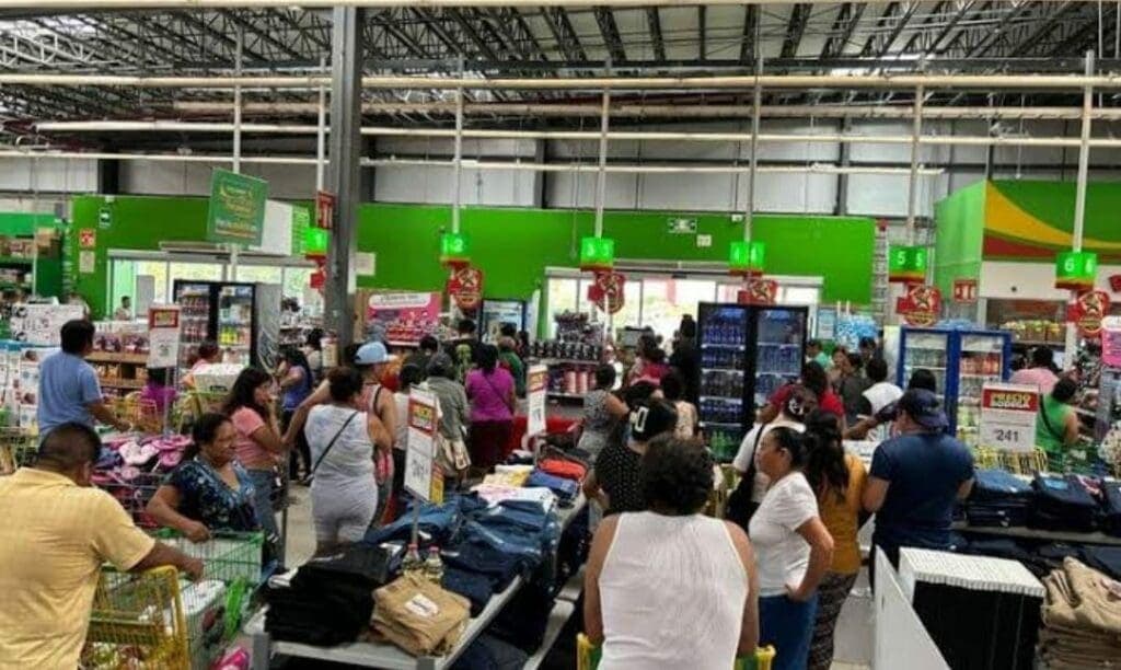 Abasto de productos está garantizado en Playa del Carmen durante esta contingencia por “Beryl”