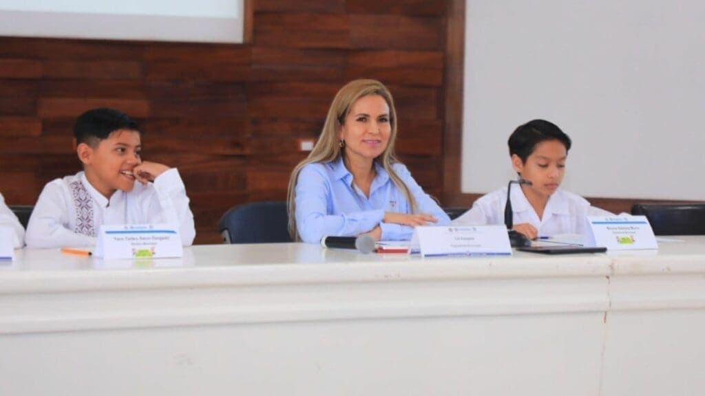 Invita el Ayuntamiento de Solidaridad a participar en concurso para integrar el Cabildo Infantil