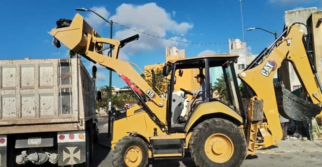 Con calles y espacios limpios y seguros, Estefanía Mercado dignifica colonias de Playa del Carmen